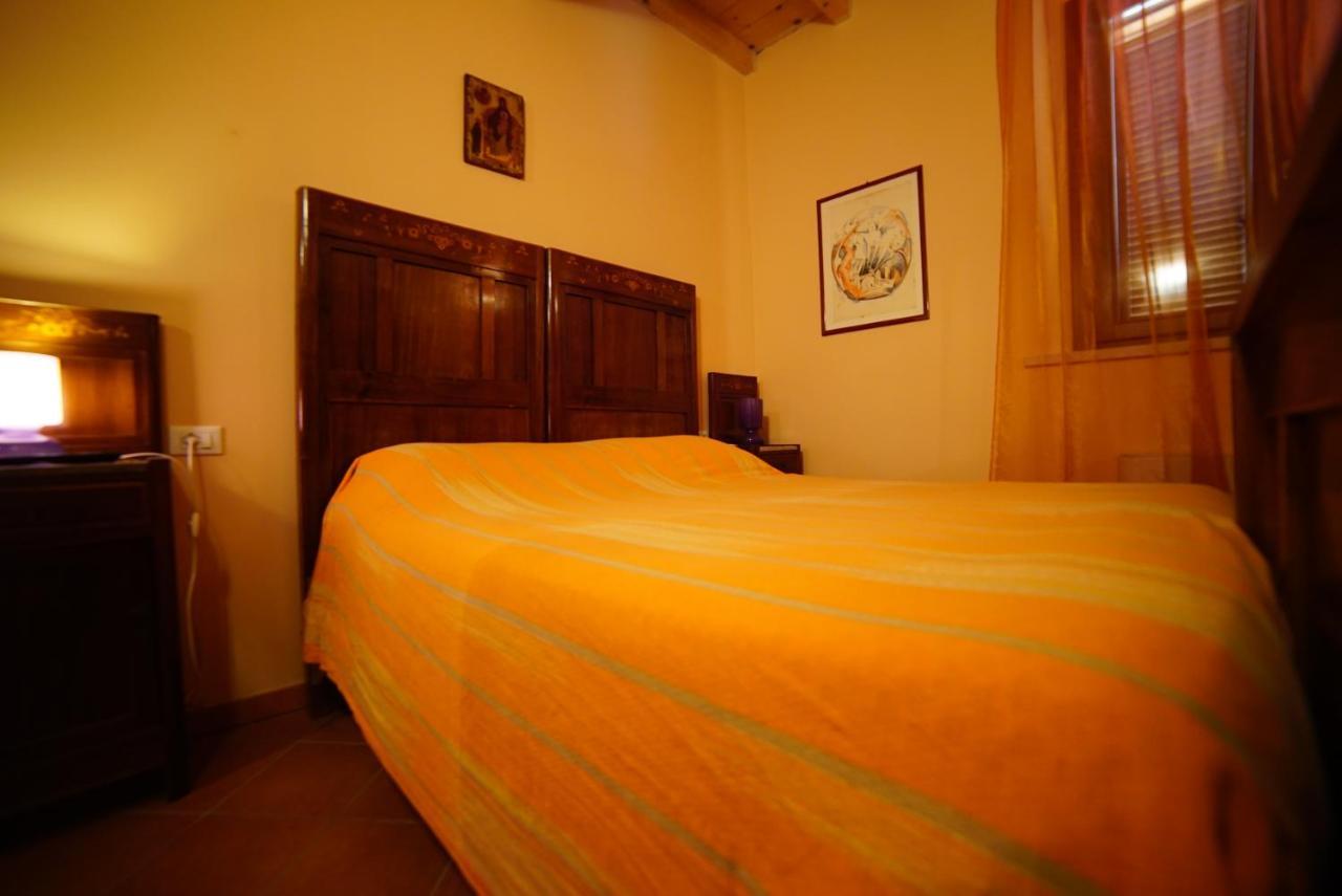 הוילה Rivarolo del Re ed Uniti Agriturismo Il Sole מראה חיצוני תמונה