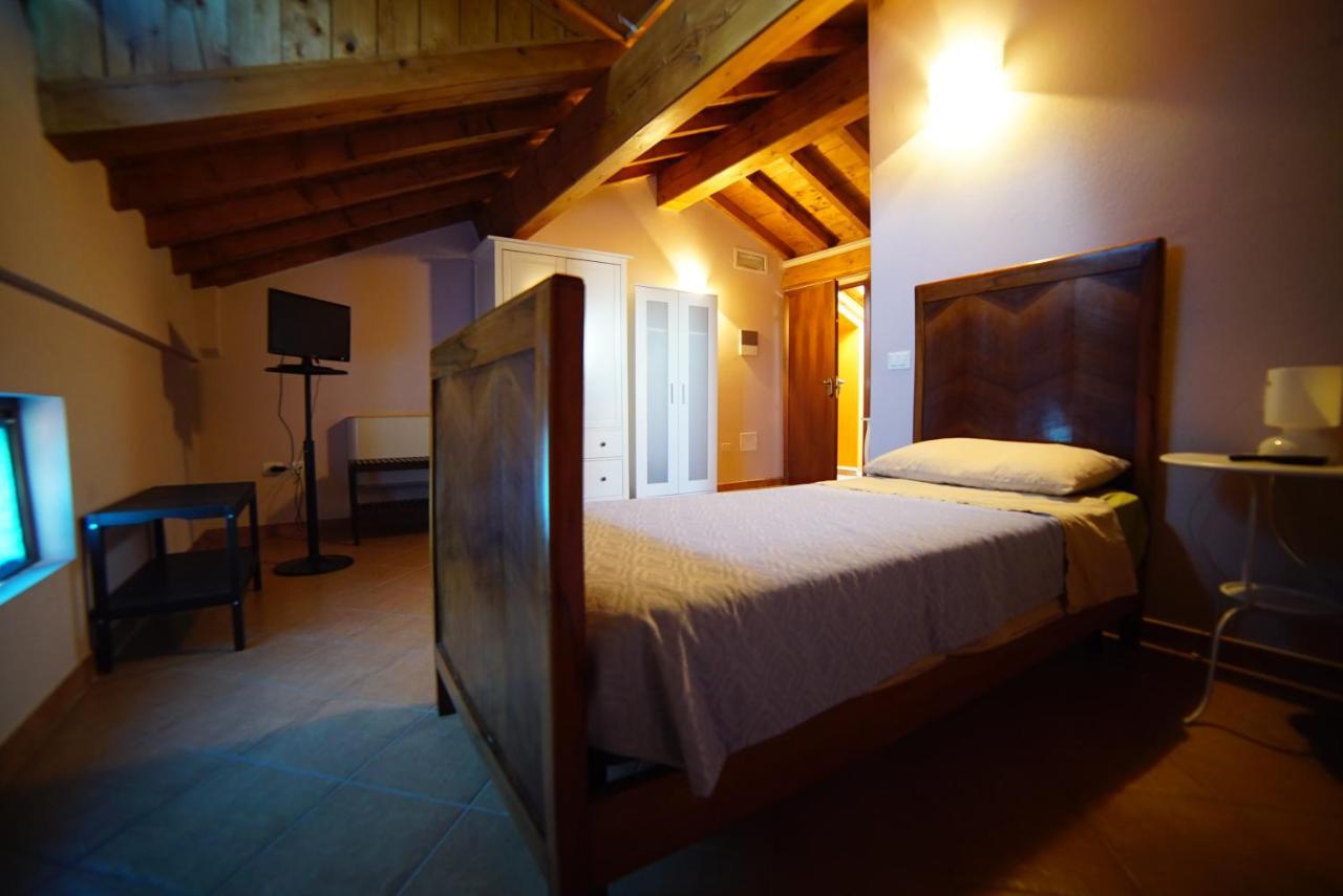 הוילה Rivarolo del Re ed Uniti Agriturismo Il Sole מראה חיצוני תמונה